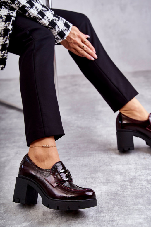 Elegante Schuhe mit Absätzen von Harmell