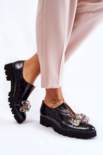 Damenschuhe mit Ornamenten... 2