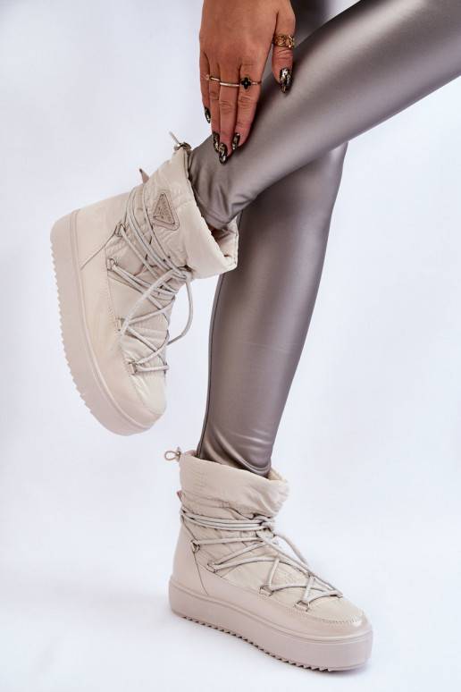 Carrios Elfenbeinfarbene, beheizte... Carrios Elfenbeinfarbene, beheizte...