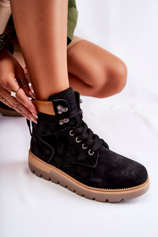 Stiefel mit Plateau in der Farbe... Stiefel mit Plateau in der Farbe...