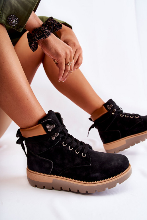 Stiefel mit Plateau in der Farbe... Stiefel mit Plateau in der Farbe...