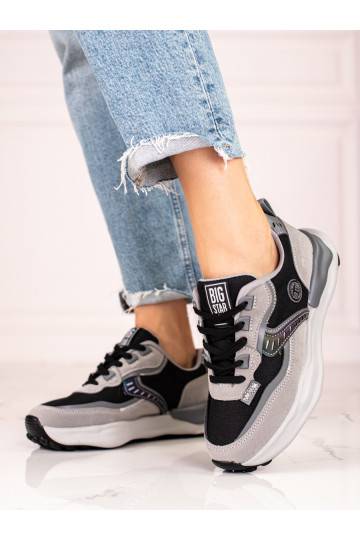 Sportliche Freizeitschuhe...