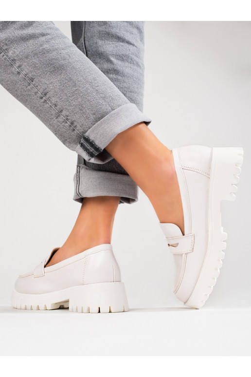 Weiße Damenschuhe Shelovet mit Plateau Weiße Damenschuhe Shelovet mit Plateau