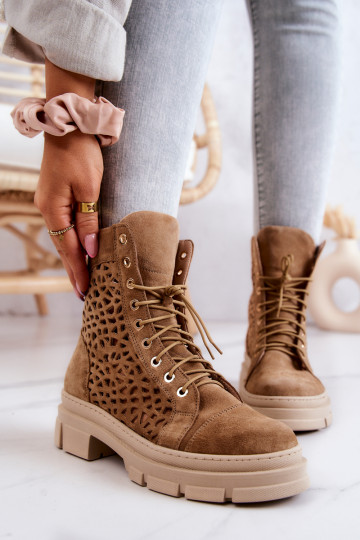 Durchbrochene Stiefeletten...