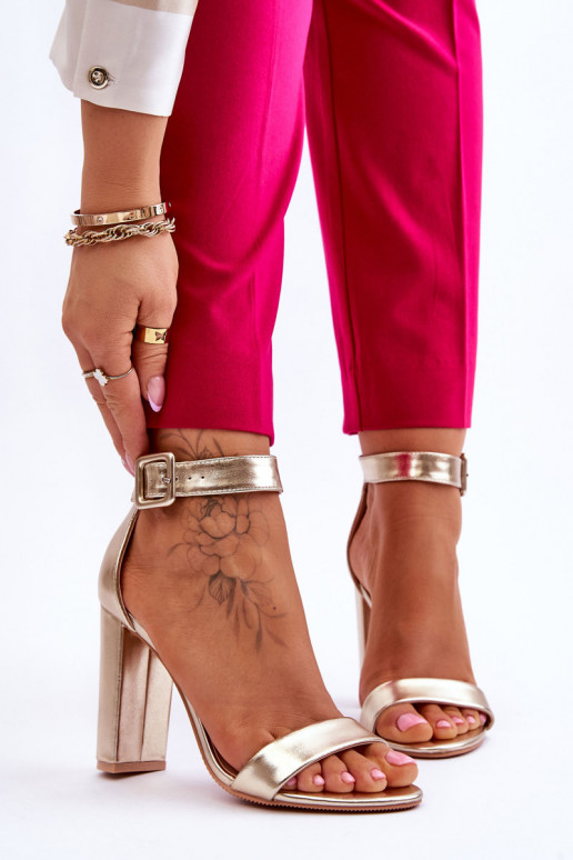 Goldfarbene Stöckelschuhe Georgina Goldfarbene Stöckelschuhe Georgina