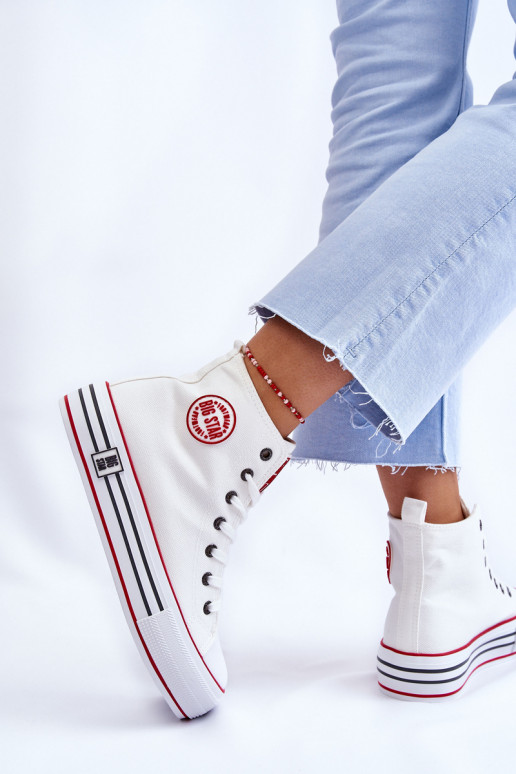 Freizeitschuhe mit Plateau Big Star... Freizeitschuhe mit Plateau Big Star...