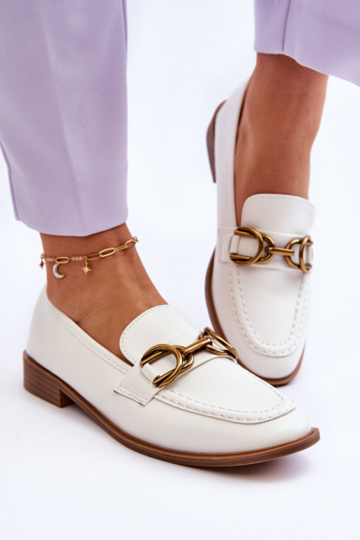 Klassisches Damenmokassinmodell in... Klassisches Damenmokassinmodell in...