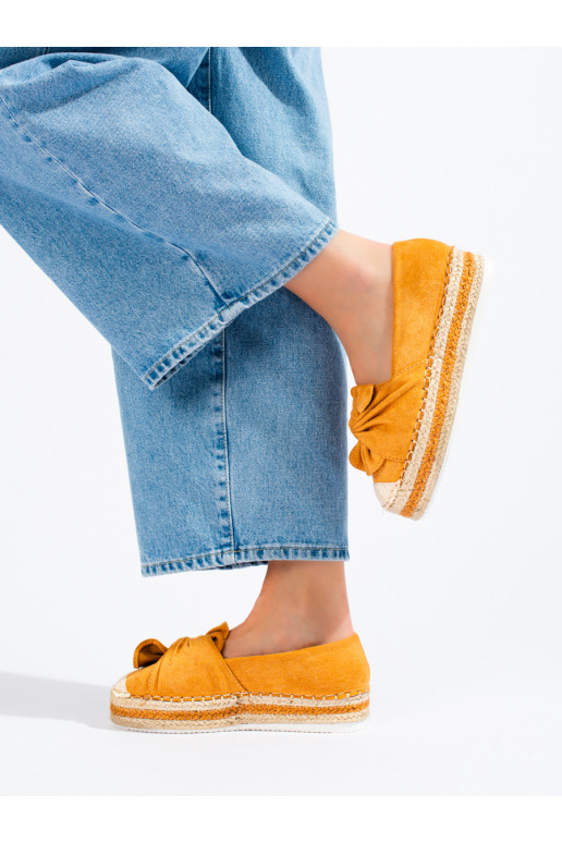 Wildleder-Espadrilles mit Plateau in... Wildleder-Espadrilles mit Plateau in...