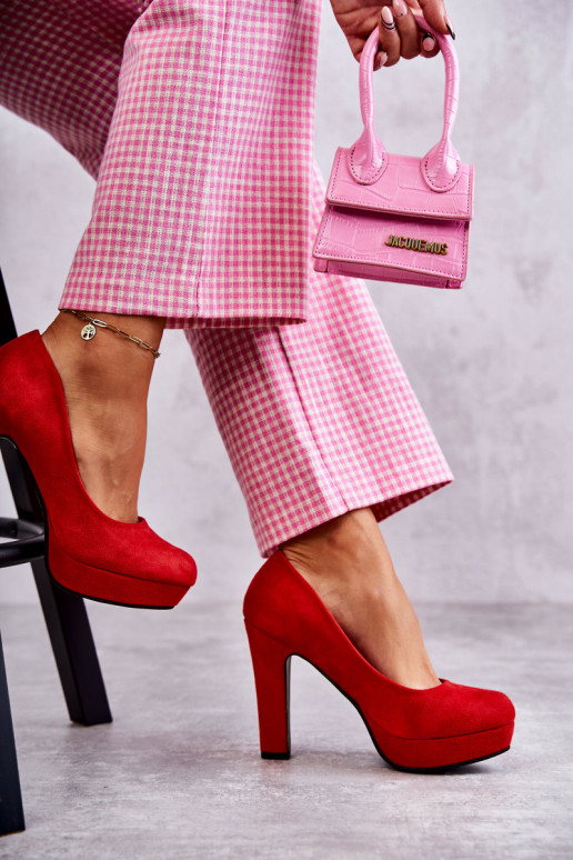 Klassisches Modell Wildlederschuhe... Klassisches Modell Wildlederschuhe...