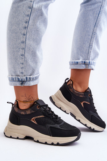 Sportschuhe mit...