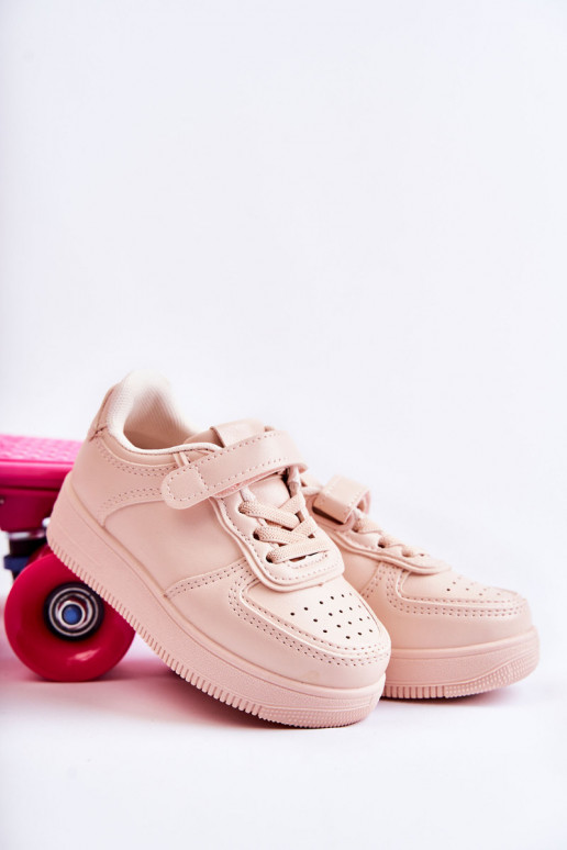 Kinder-Sportschuhe mit Klebeverschlüssen in der Farbe Rosa Elike