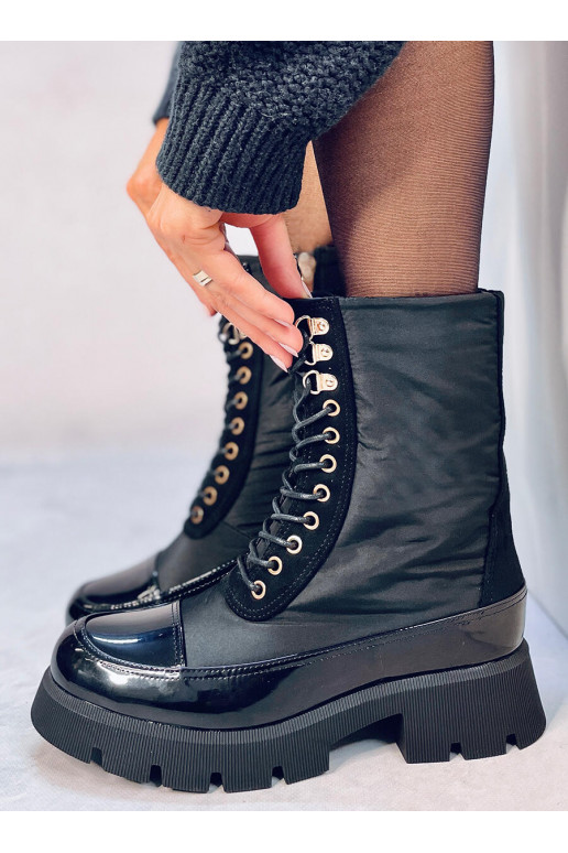 Stiefel mit Schnürsenkeln in der Farbe Schwarz MERCED BLACK