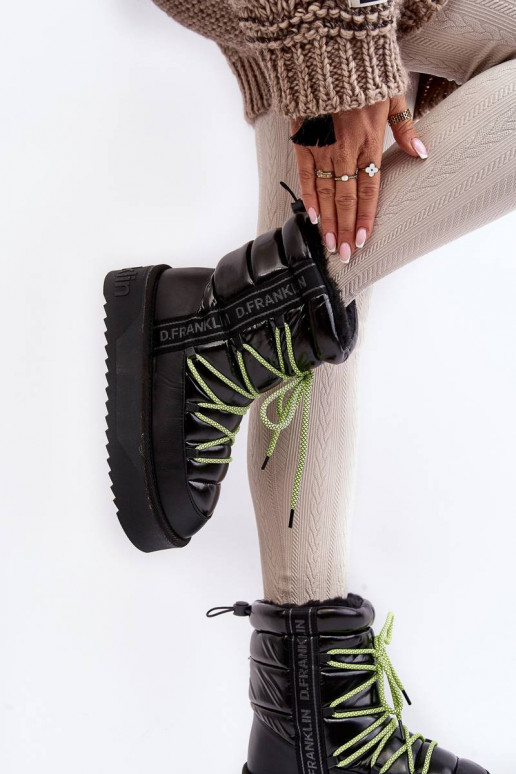 Schneestiefel mit massiver Sohle... Schneestiefel mit massiver Sohle...