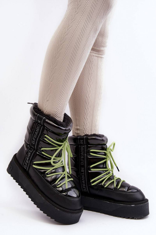 Schneestiefel mit massiver Sohle... Schneestiefel mit massiver Sohle...