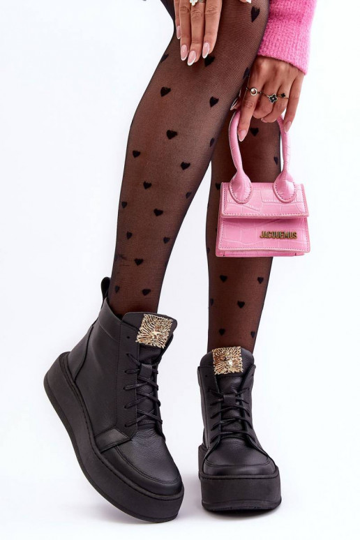 Schnürstiefeletten in der Farbe... Schnürstiefeletten in der Farbe...