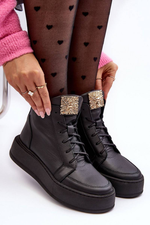 Schnürstiefeletten in der Farbe Schwarz Nicole