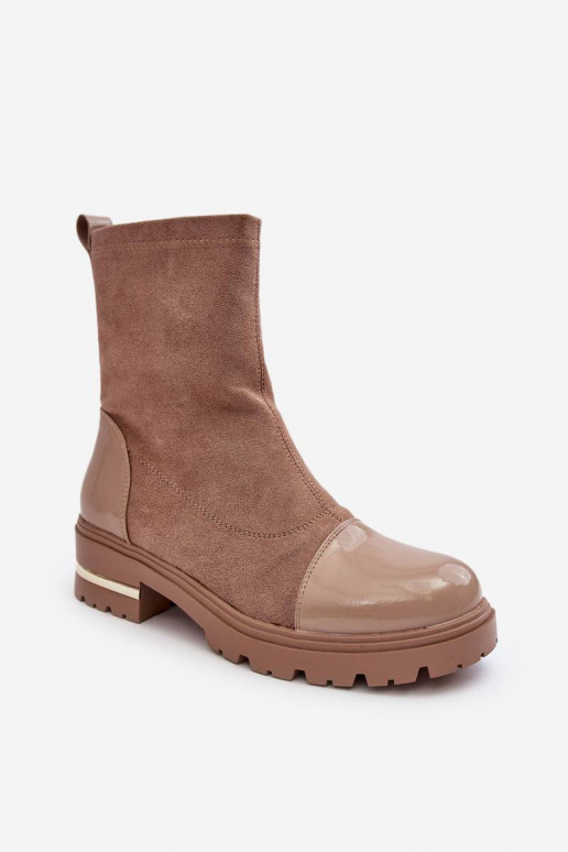 Stiefel des klassischen Modells mit... Stiefel des klassischen Modells mit...