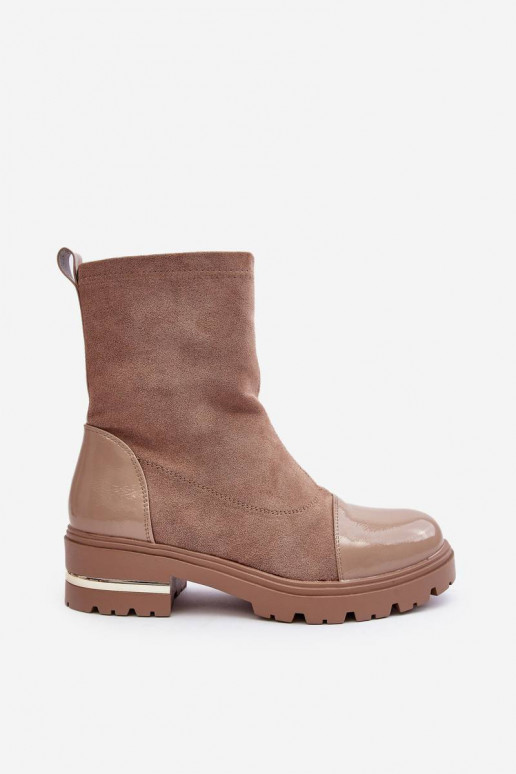 Stiefel des klassischen Modells mit breiten Absätzen in der Farbe Beige von Shendete