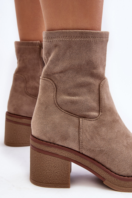Stiefel mit Absätzen beige Farbe Argastis