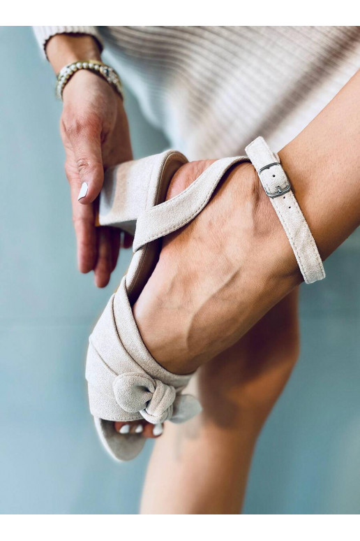 Stylische Sandaletten GISELLE BEIGE