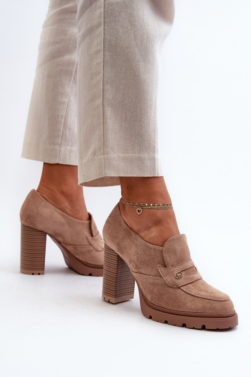 Schuhe aus Öko-Wildleder mit Absätzen beige Larmaves