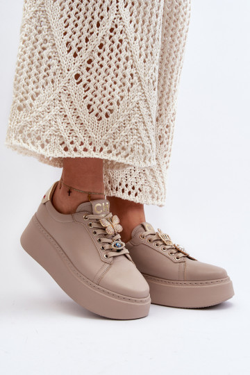 Sneakers Modellschuhe mit schönen Details CheBello 4292 beige