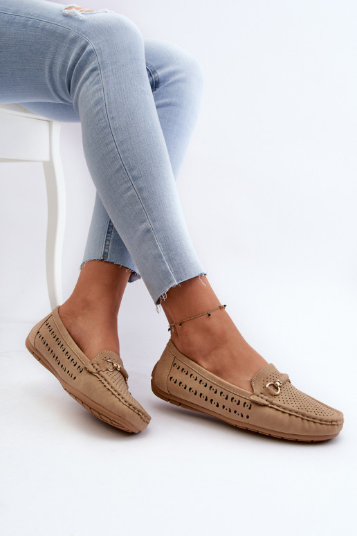 Damenmokassins mit durchbrochenen... Damenmokassins mit durchbrochenen...