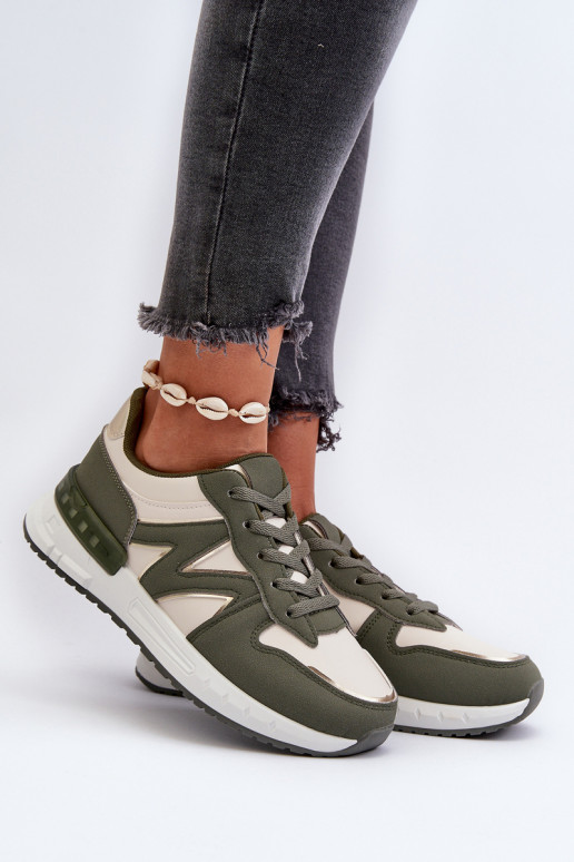 Turnschuhe Modell Schuhe grüne Farbe Kaimans
