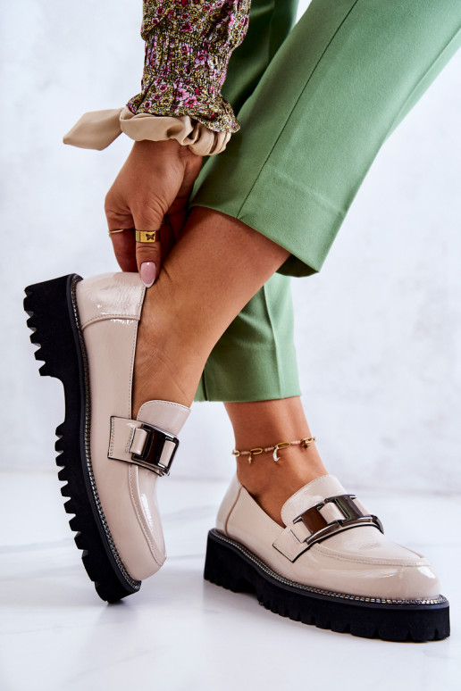 Batai su lako efektu dramblio kaulo... Batai su lako efektu dramblio kaulo...