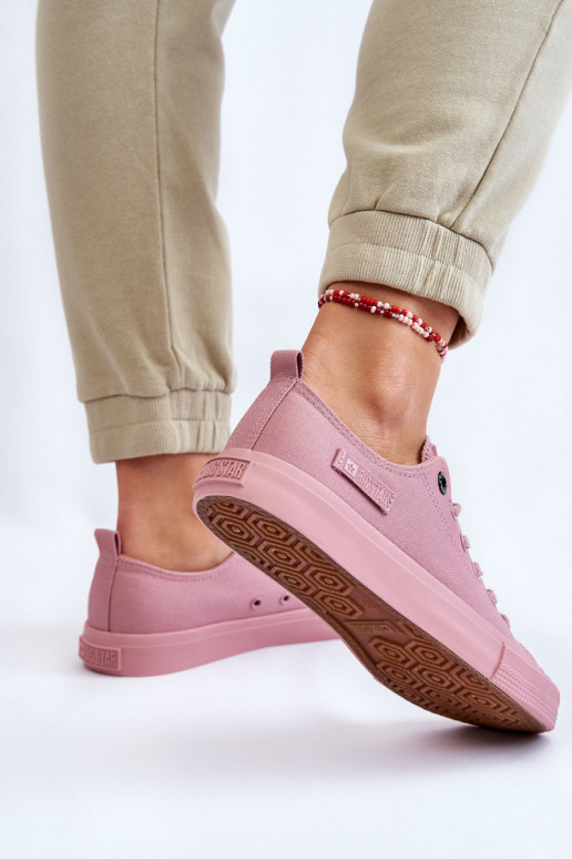 Klassisches Modell der Sneakers Big...