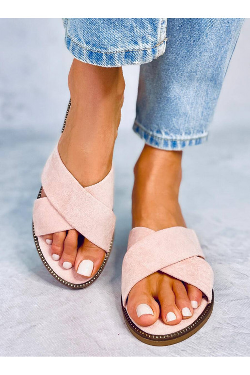 Die Hausschuhe sind rosa