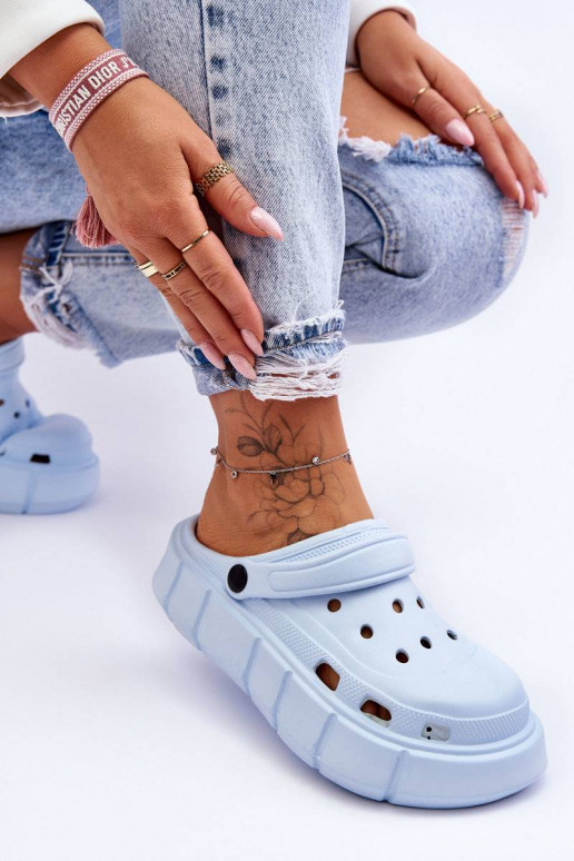 Crocs tipo šlepetės su paaukštinta... Crocs tipo šlepetės su paaukštinta...