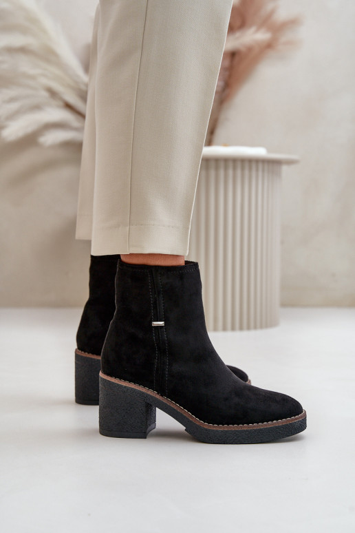 Stiefel mit Heizung im Inneren aus Öko-INildlederoZue schZuarze Farbe Arkesia Stiefel mit Heizung im Inneren aus Öko-INildlederoZue schZuarze Farbe Arkesia