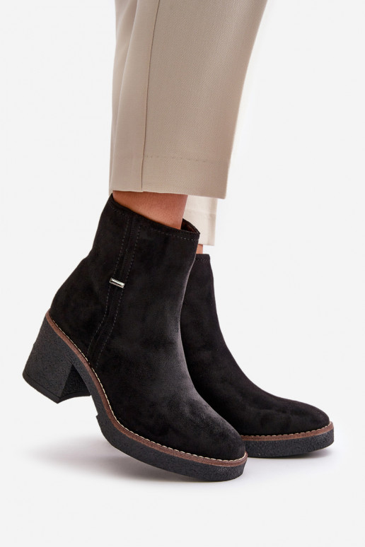 Stiefel mit Heizung im Inneren aus Öko-INildlederoZue schZuarze Farbe Arkesia Stiefel mit Heizung im Inneren aus Öko-INildlederoZue schZuarze Farbe Arkesia