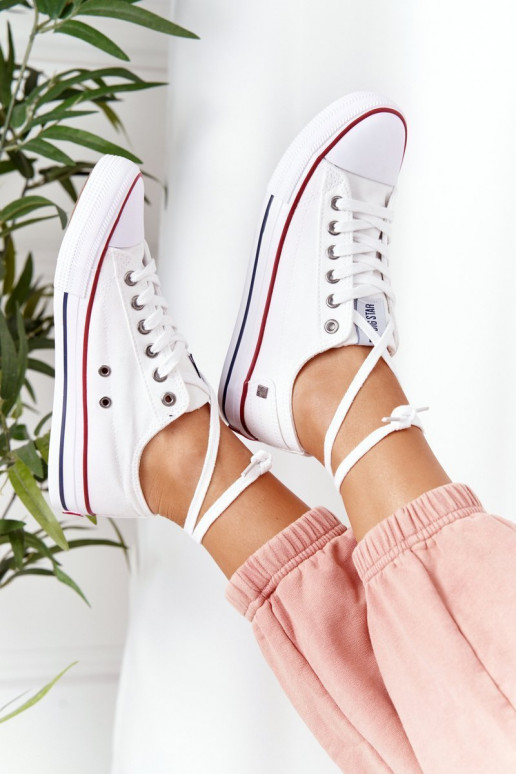 Klassisches Modell flache Schuhe Big Star DD274336 weiße Farbe Klassisches Modell flache Schuhe Big Star DD274336 weiße Farbe