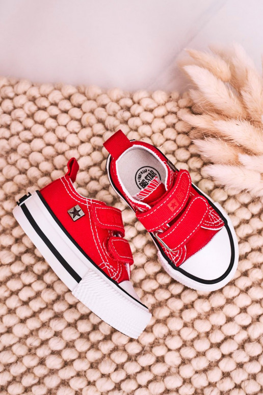 Kinder-Freizeitschuhe mit Klebeverschlüssen BIG STAR HH374202 rote Farbe