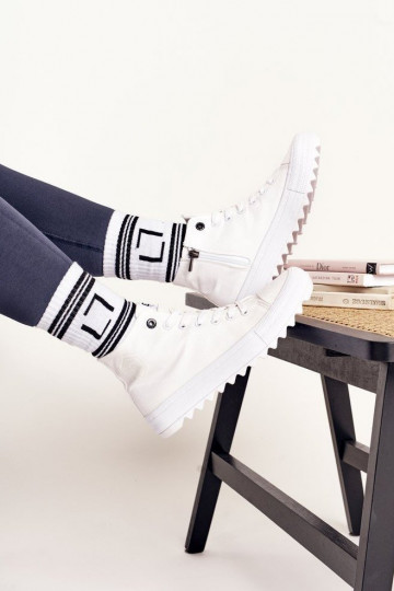 Freizeitschuhe mit Sohlen mit breiten Sohlen BIG STAR FF274241 weiße Farbe