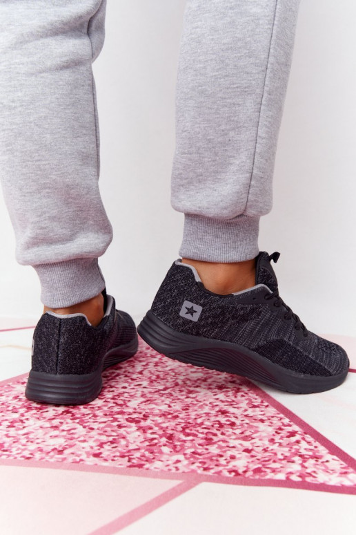 Sportschuhe im Comfort Foam-Stil in schwarzer Farbe für lange Distanzen