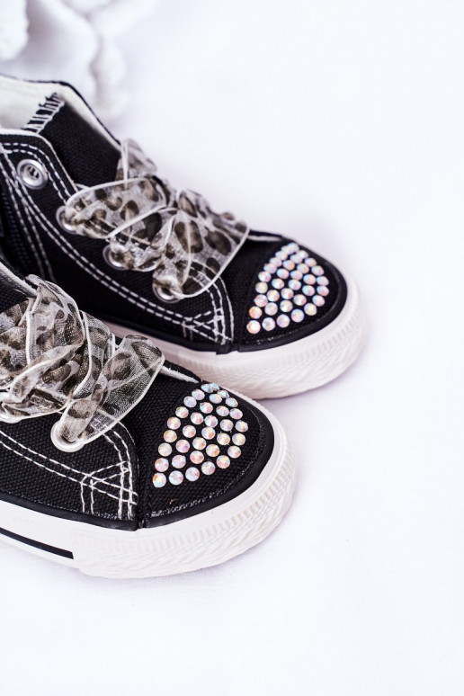 Kinder-Freizeitschuhe mit funkelnden Ösen in der Farbe Schwarz Smile Kinder-Freizeitschuhe mit funkelnden Ösen in der Farbe Schwarz Smile