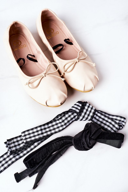Ballerinas mit Bändern Lu Boo Nude Ballerinas mit Bändern Lu Boo Nude