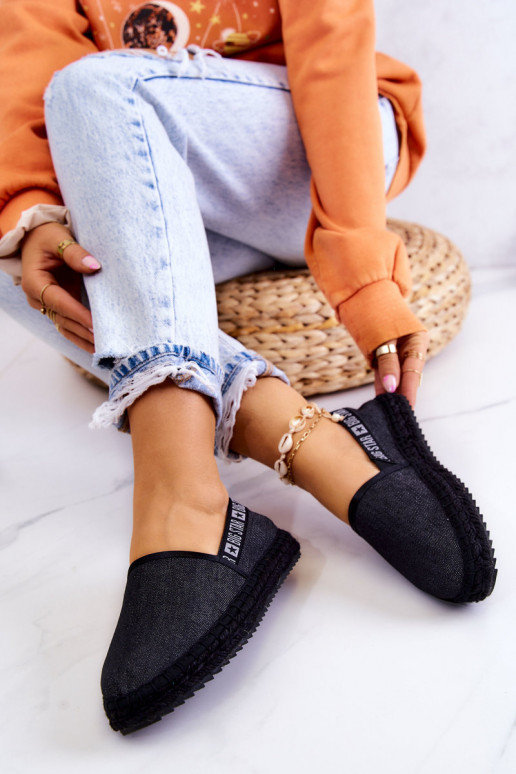 Stoff-Espadrilles des widerstandsfähigen Modells Big Star JJ274878 in Schwarz