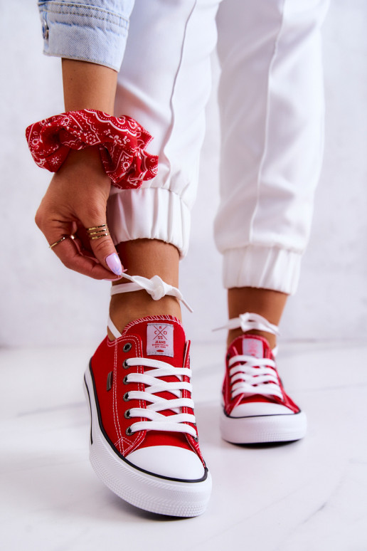 Klassisches Modell Freizeitschuhe Cross Jeans JJ2R4010C rote Farbe