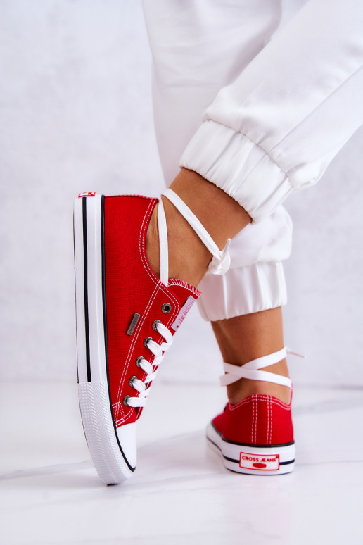 Klassisches Modell Freizeitschuhe Cross Jeans JJ2R4010C rote Farbe