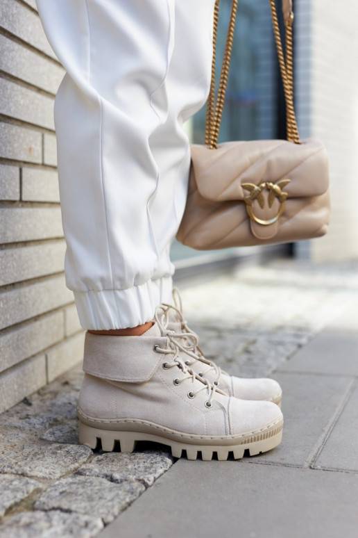 Dulles-Wildlederstiefeletten mit Riemchen in Grau Dulles-Wildlederstiefeletten mit Riemchen in Grau