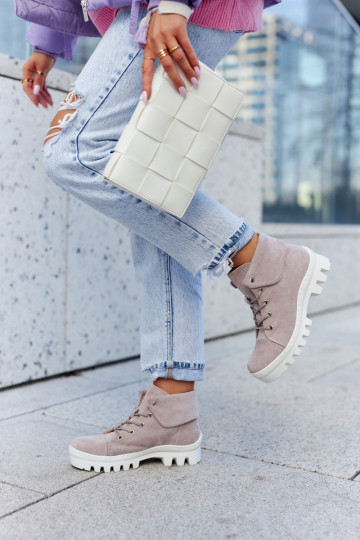 Dalles Wildleder-Stiefeletten mit Riemen