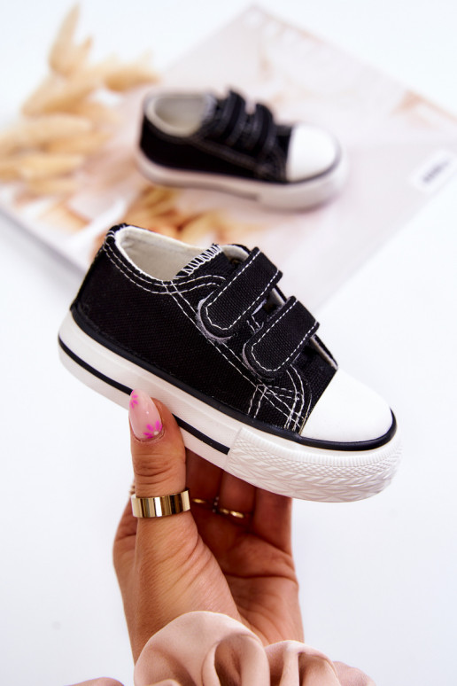 Kinder-Freizeitschuhe mit Klebeverschlüssen in schwarzem Bernie