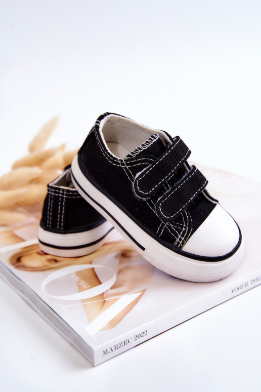 Kinder-Freizeitschuhe mit Klebeverschlüssen in schwarzem Bernie