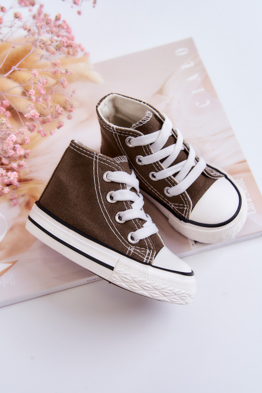 Kinder-Freizeitschuhe mit Sohle in der Farbe Khaki von Filemon Kinder-Freizeitschuhe mit Sohle in der Farbe Khaki von Filemon