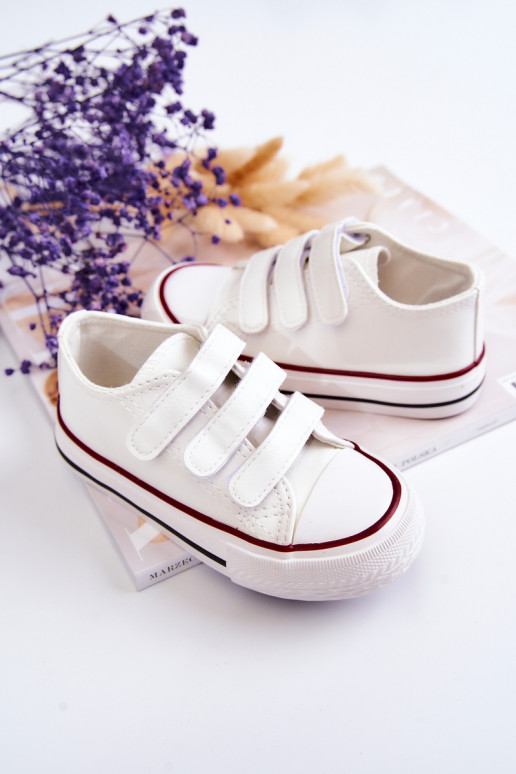 Kinder-Sneaker, Freizeitschuhe mit Klebeverschlüssen in der weißen Farbe Foster