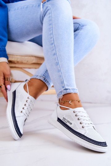 Sneakers aus Naturleder in der Farbe Weiß-Dunkelblau von Cloesa